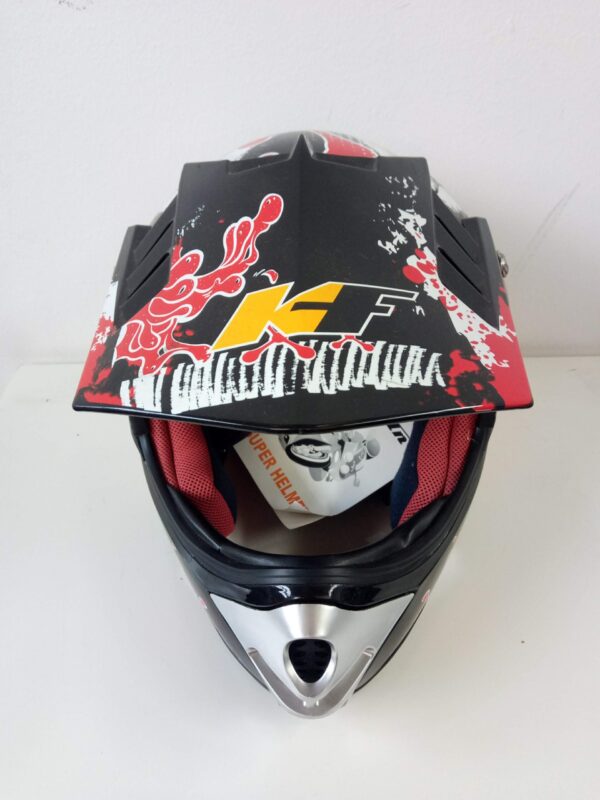 Helmet fun 10