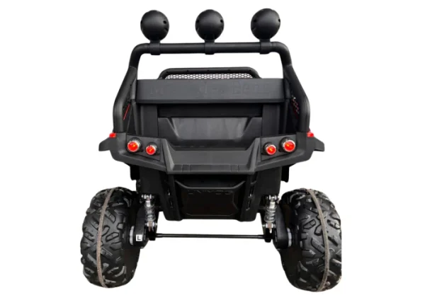 Mașinuță Mercedes Unimog8