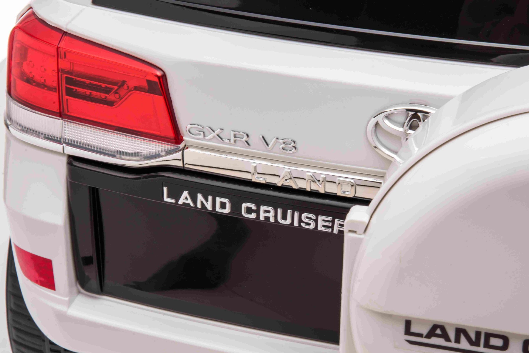 Mașină electrică de jucărie Toyota Landcruiser 12V, alb, scaun din piele, telecomandă 2,4 GHz, intrare USB / AUX, suspensie, baterie 12 V, roți moi EVA, MOTOR 2 X 35 W, licență ORIGINALĂ - imagine 11