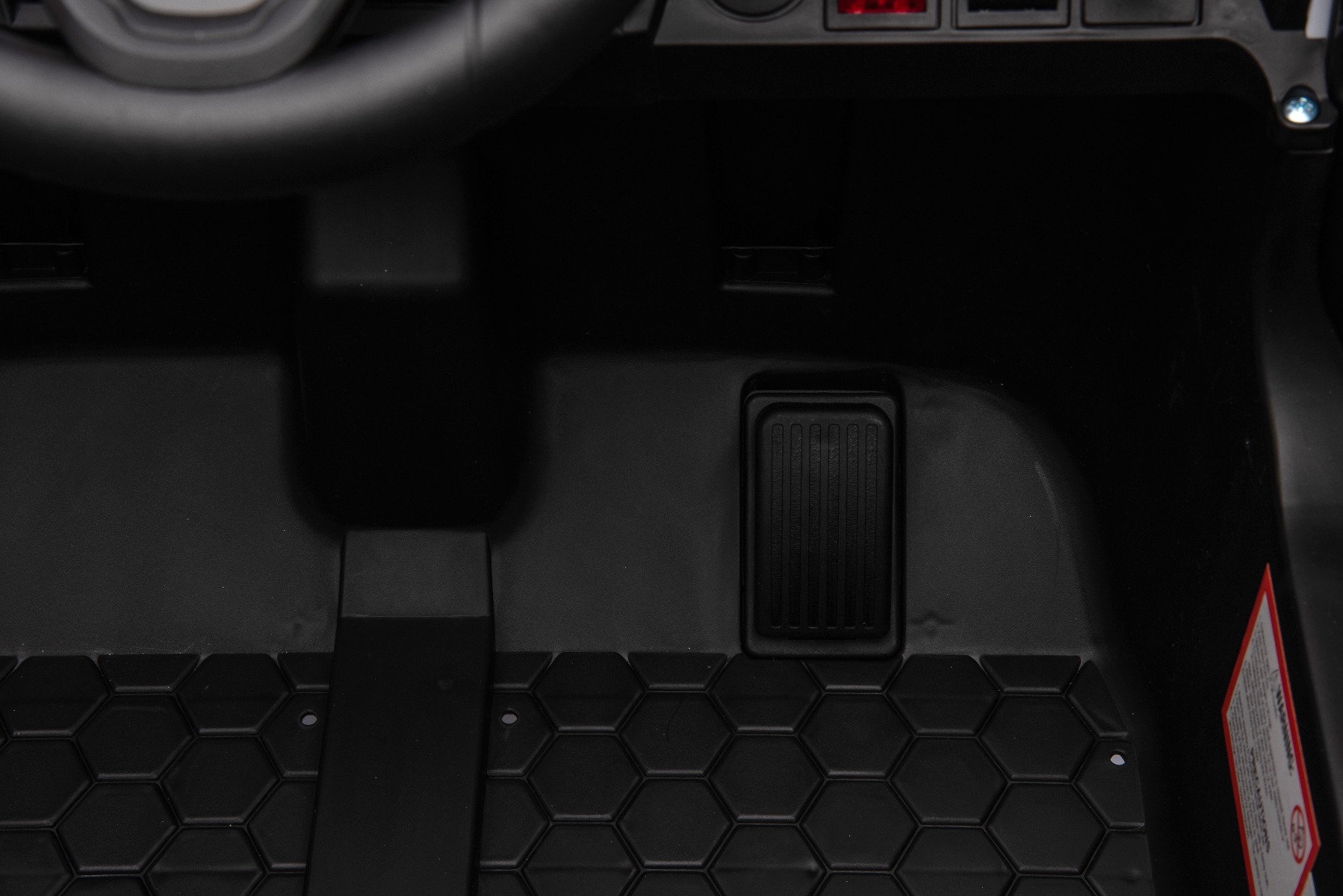 Mașină electrică copii UTV Small 12V, alb, Tracțiune spate, baterie 12V, Roți din plastic, banchetă dublă, Telecomandă 2,4 GHz, Un singur loc, MP3 player cu intrare USB/SD, Lumini LED - imagine 15