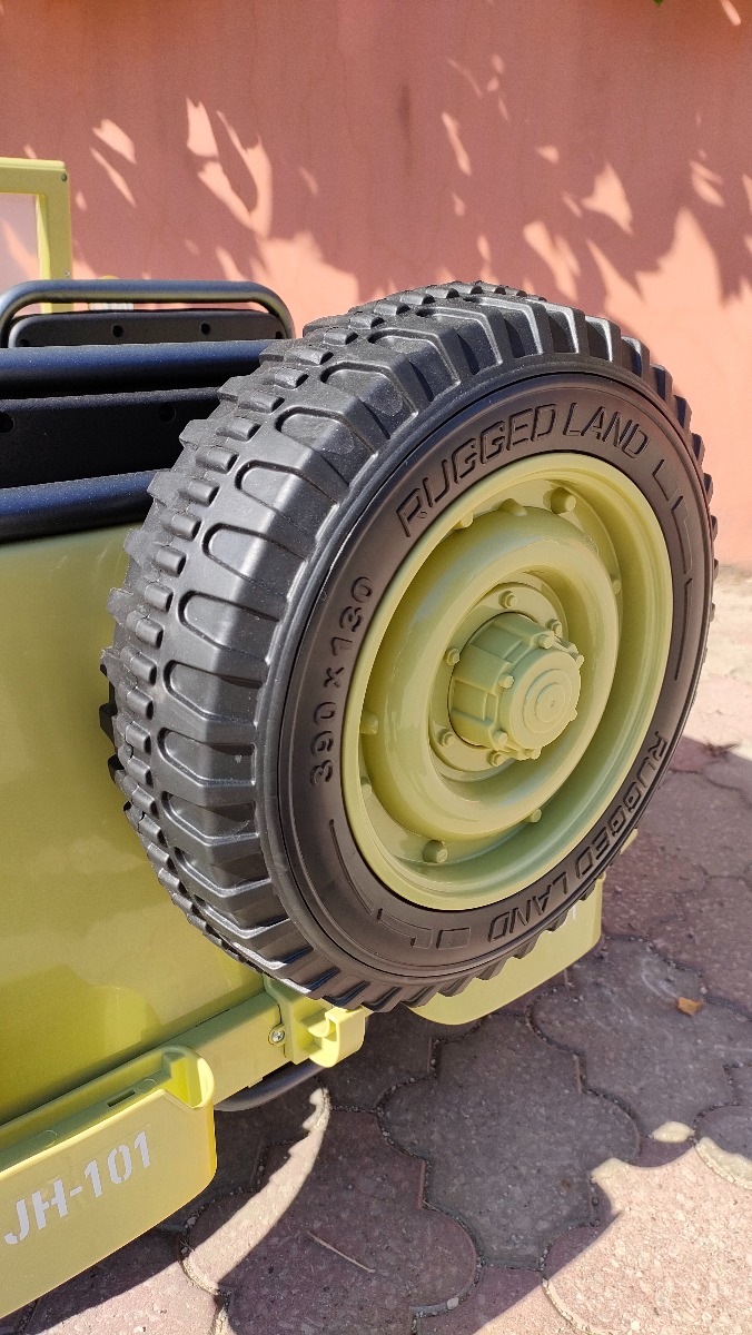 Mașinuță electrică pentru copii SUA ARMY-4X4, Verde, cu trei locuri, MP3 Player cu intrare USB / SD, suspensie integrală, lumini LED, parbriz pliabil, baterie portabilă 12V14AH, roți EVA, scaune din piele, telecomandă de 2,4 GHz, 4x4 - imagine 31