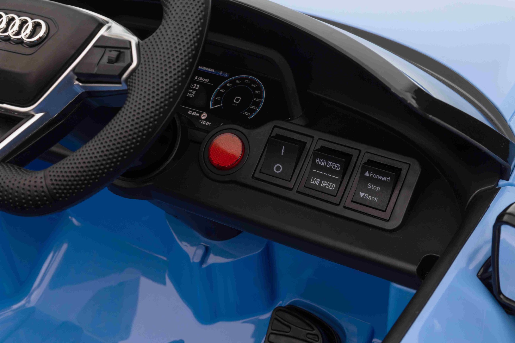 Maşinuţa electrica copii Audi RS E-tron GT 12V, albastru, scaun lat, telecomandă 2.4 GHz, intrare USB / AUX, Bluetooth, suspensie, baterie litiu, lumini LED, motor 2 x 25W, licență ORIGINALĂ - imagine 10