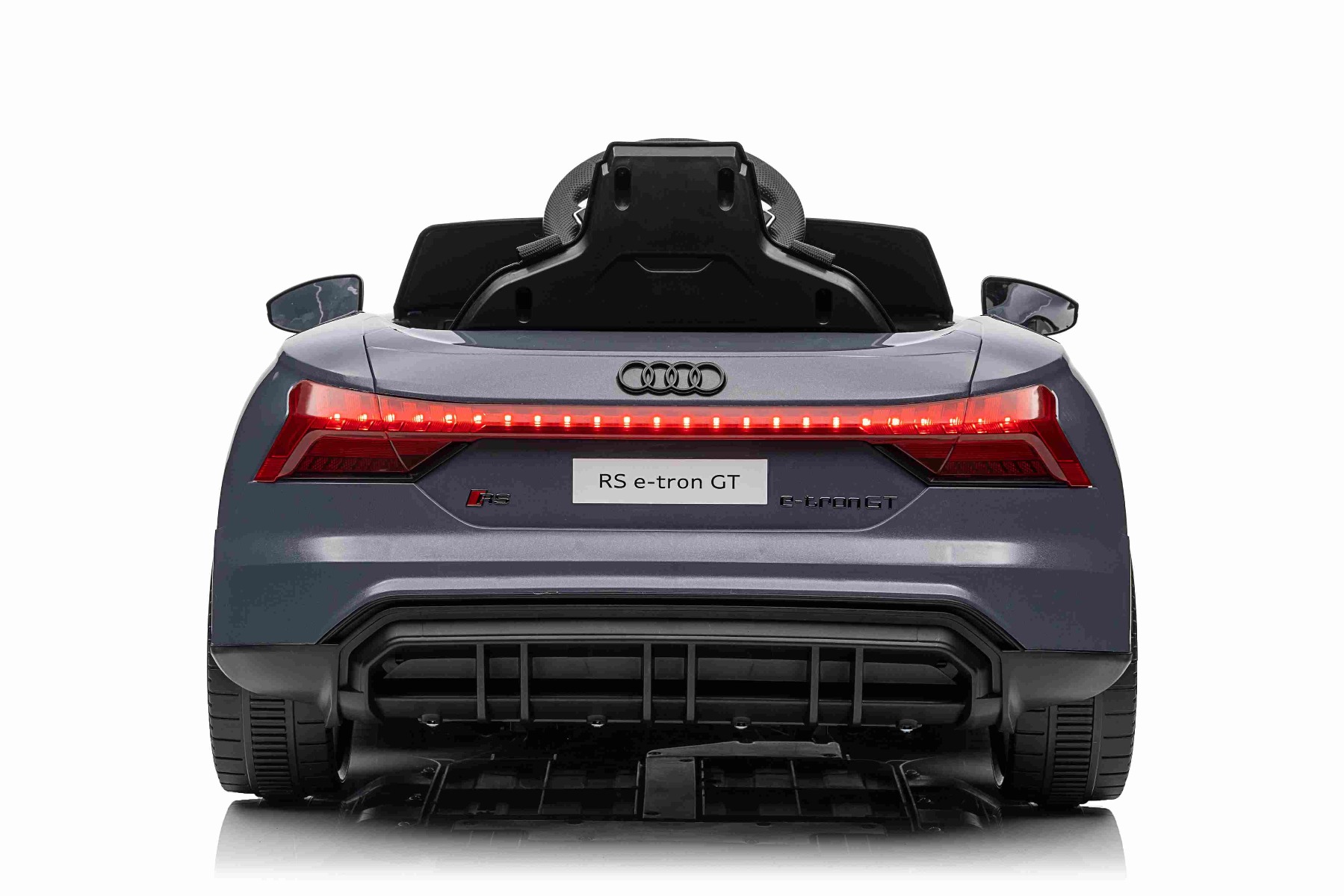 Maşinuţa electrica copii Audi RS E-tron GT 12V, gri, scaun lat, telecomandă 2.4 GHz, intrare USB / AUX, Bluetooth, suspensie, baterie litiu, lumini LED, motor 2 x 25W, licență ORIGINALĂ - imagine 12