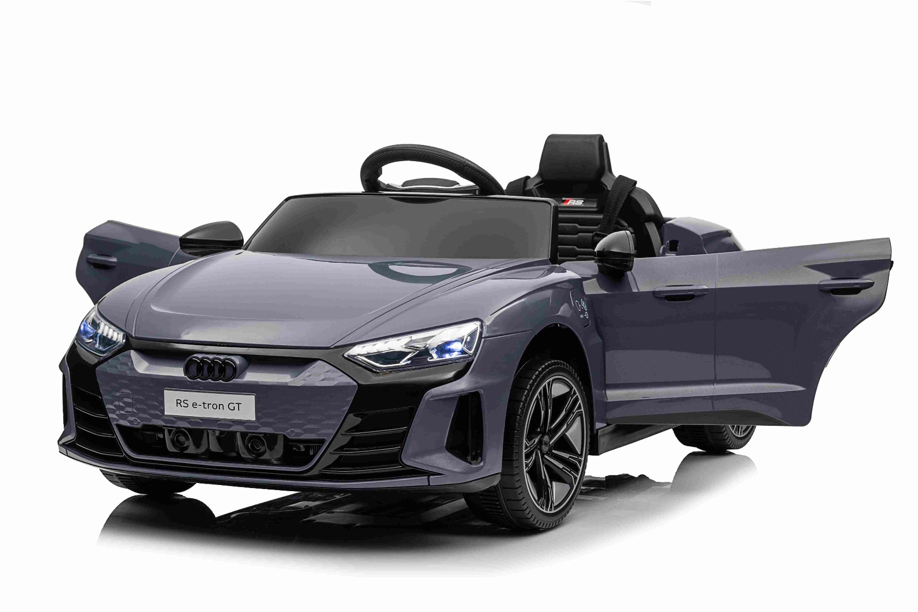 Maşinuţa electrica copii Audi RS E-tron GT 12V, gri, scaun lat, telecomandă 2.4 GHz, intrare USB / AUX, Bluetooth, suspensie, baterie litiu, lumini LED, motor 2 x 25W, licență ORIGINALĂ - imagine 17
