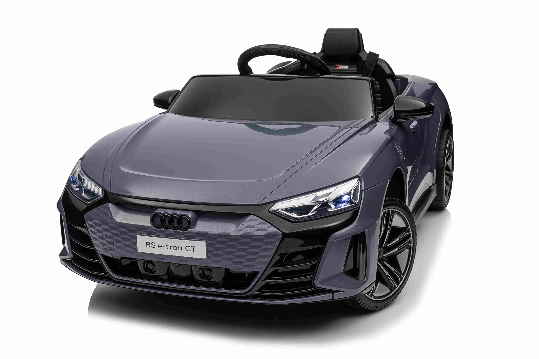 Maşinuţa electrica copii Audi RS E-tron GT 12V, gri, scaun lat, telecomandă 2.4 GHz, intrare USB / AUX, Bluetooth, suspensie, baterie litiu, lumini LED, motor 2 x 25W, licență ORIGINALĂ - imagine 25