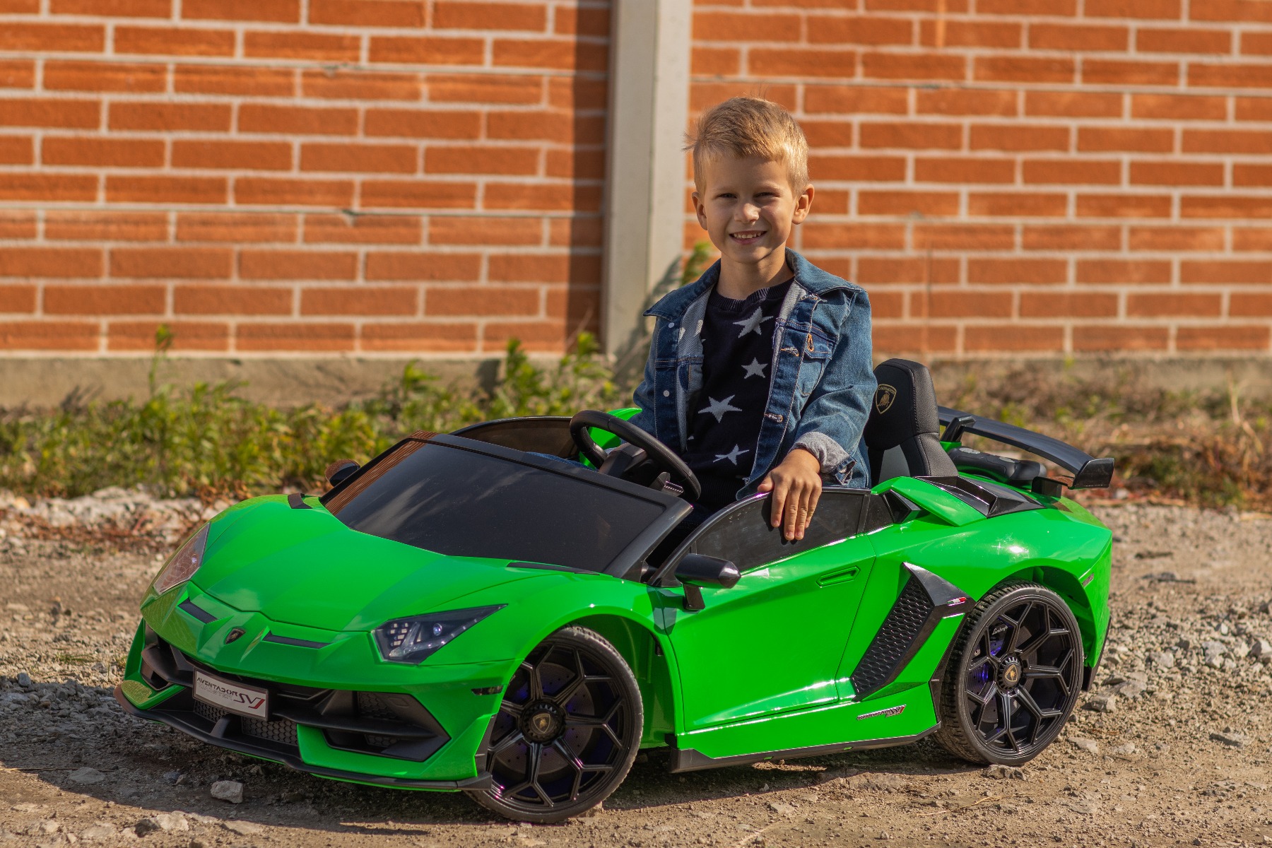 Mașină electrică copii Lamborghini Aventador 24V două locuri, caroserie lăcuită verde, 2.4 GHz DO, scaune moi din PU, afișaj LCD, suspensie, uși cu deschidere verticală, roți EVA moi, MOTOR 2 X 45W, licență ORIGINALĂ - imagine 13