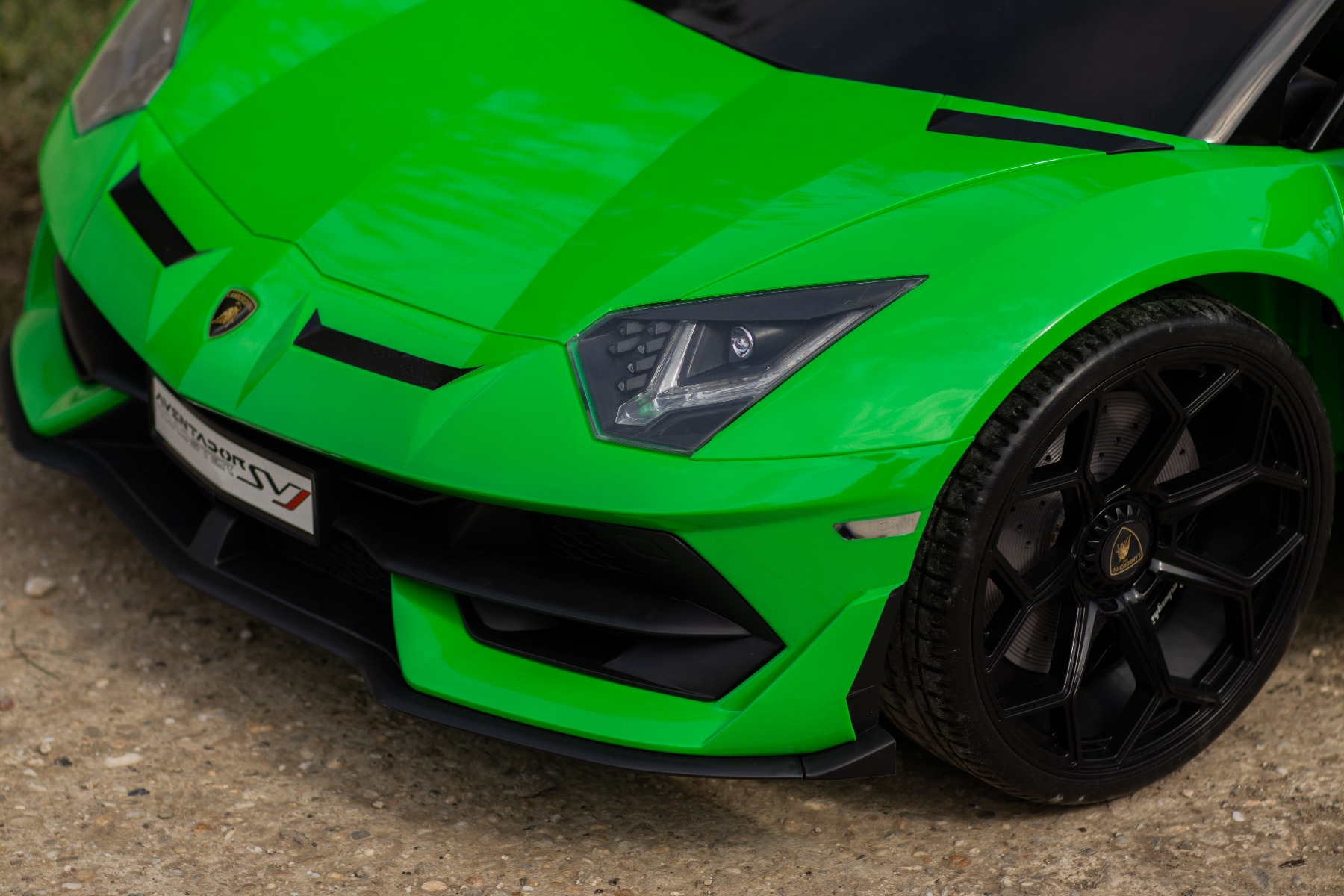 Mașină electrică copii Lamborghini Aventador 24V două locuri, caroserie lăcuită verde, 2.4 GHz DO, scaune moi din PU, afișaj LCD, suspensie, uși cu deschidere verticală, roți EVA moi, MOTOR 2 X 45W, licență ORIGINALĂ - imagine 22