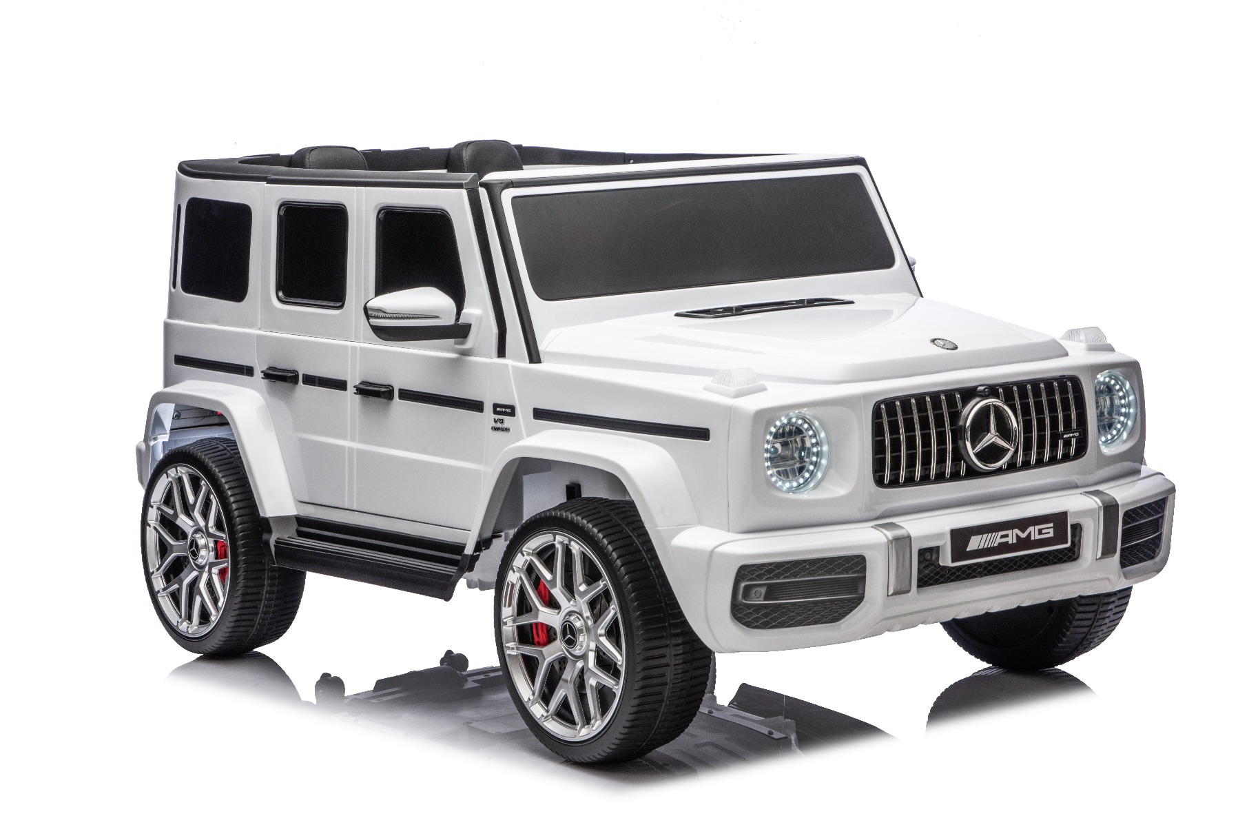 Mașină electrică de jucărie Mercedes-Benz G63 AMG 4x4 cu două locuri, alb, player MP3 cu conexiune USB/AUX și Bluetooth, tractiune 4x4, baterie litiu, roti EVA cu suspensie, scaune din piele artificială, telecomandă, licentă originală - imagine 29