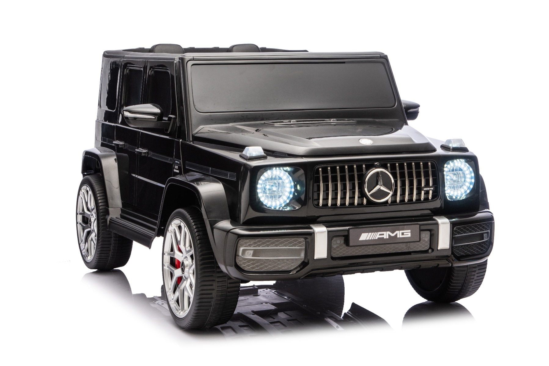 Mașină electrică de jucărie Mercedes-Benz G63 AMG 4x4 cu două locuri, negru, player MP3 cu conexiune USB/AUX și Bluetooth, tracțiune 4x4, baterie litiu, roți EVA cu suspensie, scaune din piele artificială, telecomandă, licență originală - imagine 25