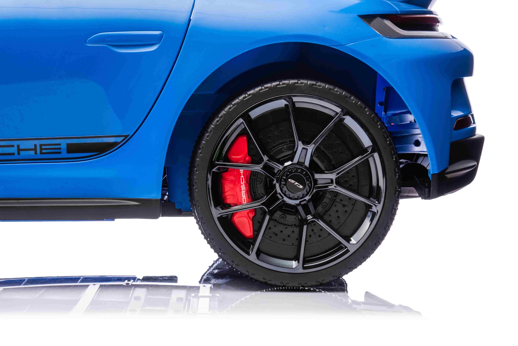 Mașină electrică copii Porsche 911 GT3 24V cu tracțiune 4x4, albastru, scaun cu două locuri, telecomandă 2.4 GHz, intrare USB/AUX, motoare 200W, suspensie, baterie litiu, lumini LED față și spate, licență ORIGINALĂ - imagine 9