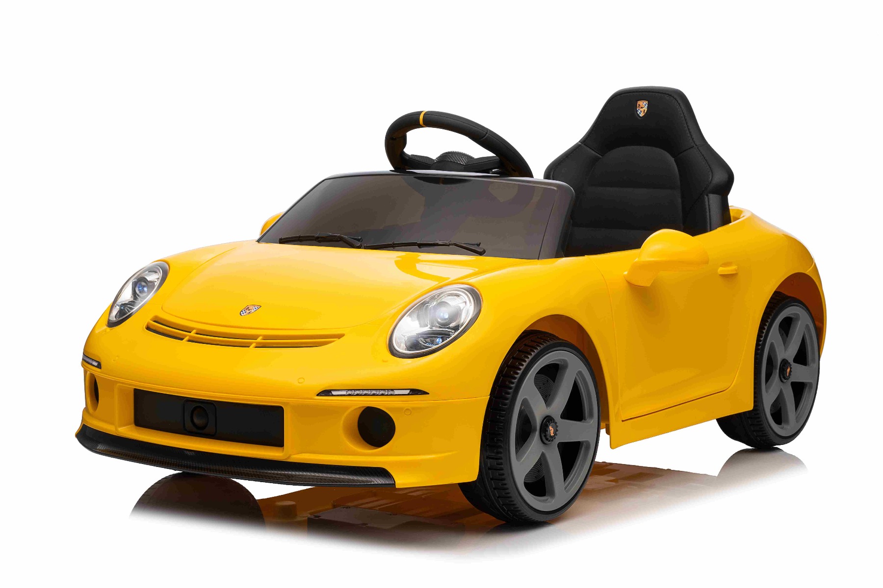 Mașină electrică copii RUF GT 12V, galben, Uși care se deschid, Telecomandă 2.4 GHz, Lumini LED față și spate, Intrare USB/Aux, Baterie litiu, Motor 2 X 35W, Licență ORIGINALĂ