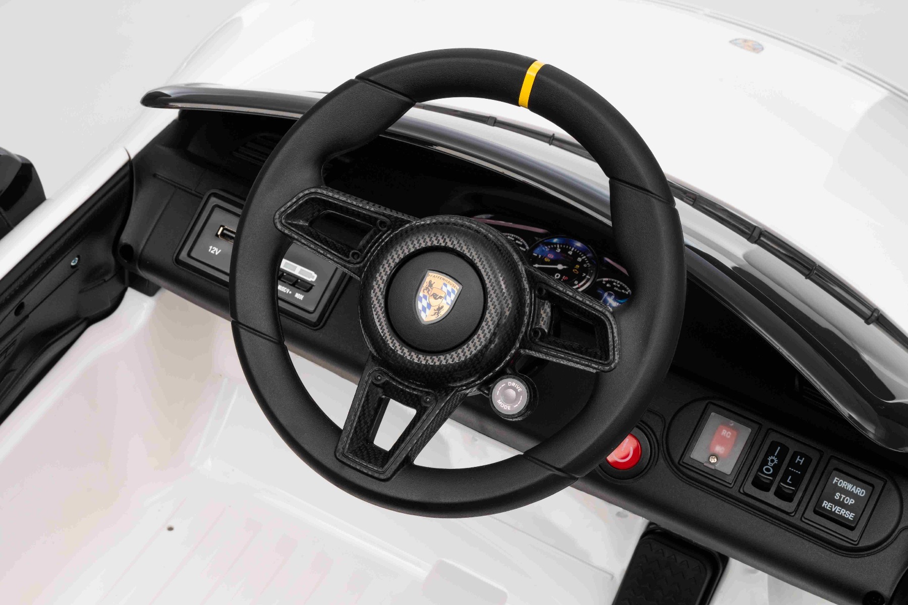 Mașină electrică copii RUF GT 12V, alb, Uși care se deschid, Telecomandă 2.4 GHz, Lumini LED față și spate, Intrare USB/Aux, Baterie litiu, Motor 2 X 35W, Licență ORIGINALĂ - imagine 31