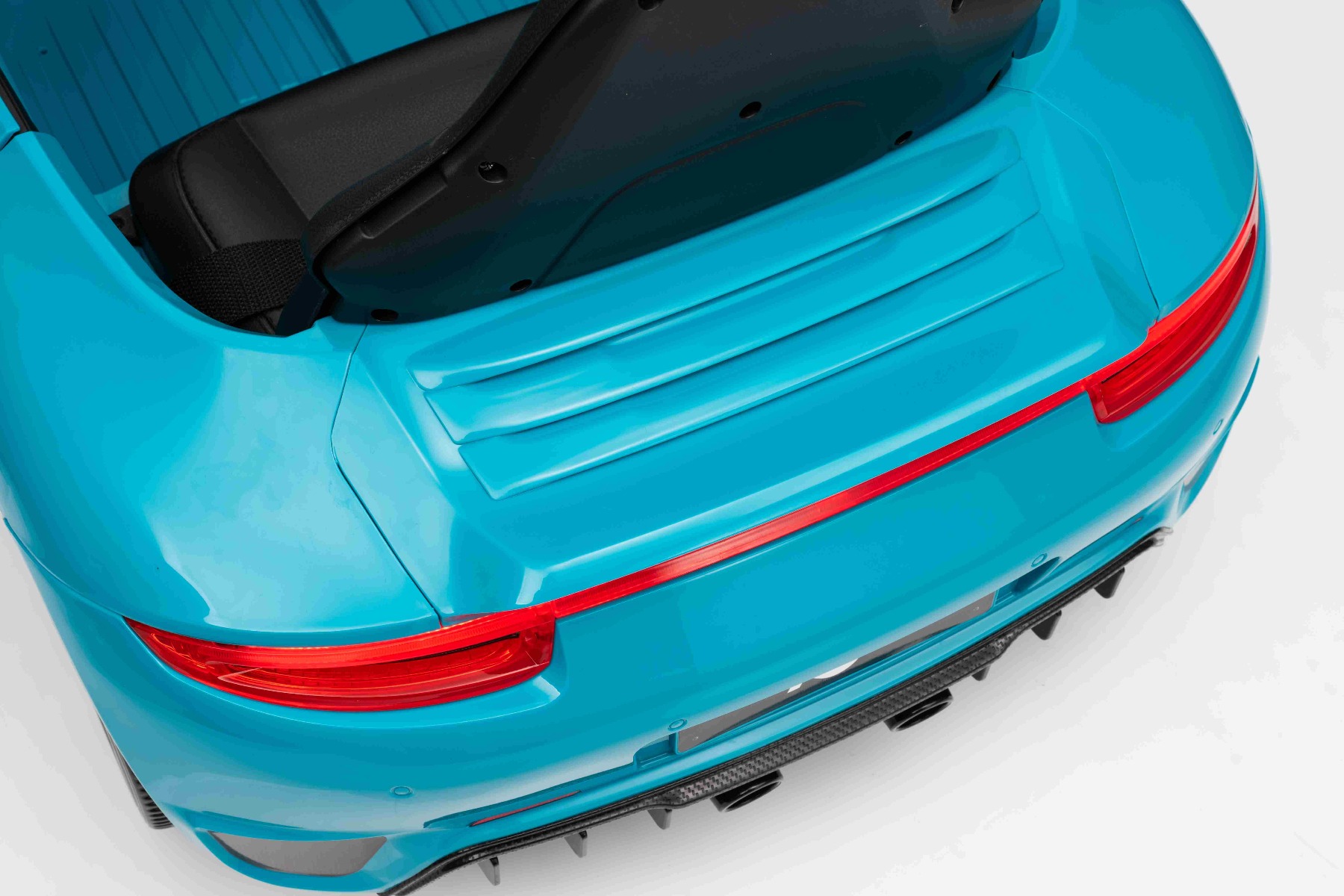 Mașină electrică copii RUF GT 12V, albastru, Uși care se deschid, Telecomandă 2.4 GHz, Lumini LED față și spate, Intrare USB/Aux, Baterie litiu, Motor 2 X 35W, Licență ORIGINALĂ - imagine 42