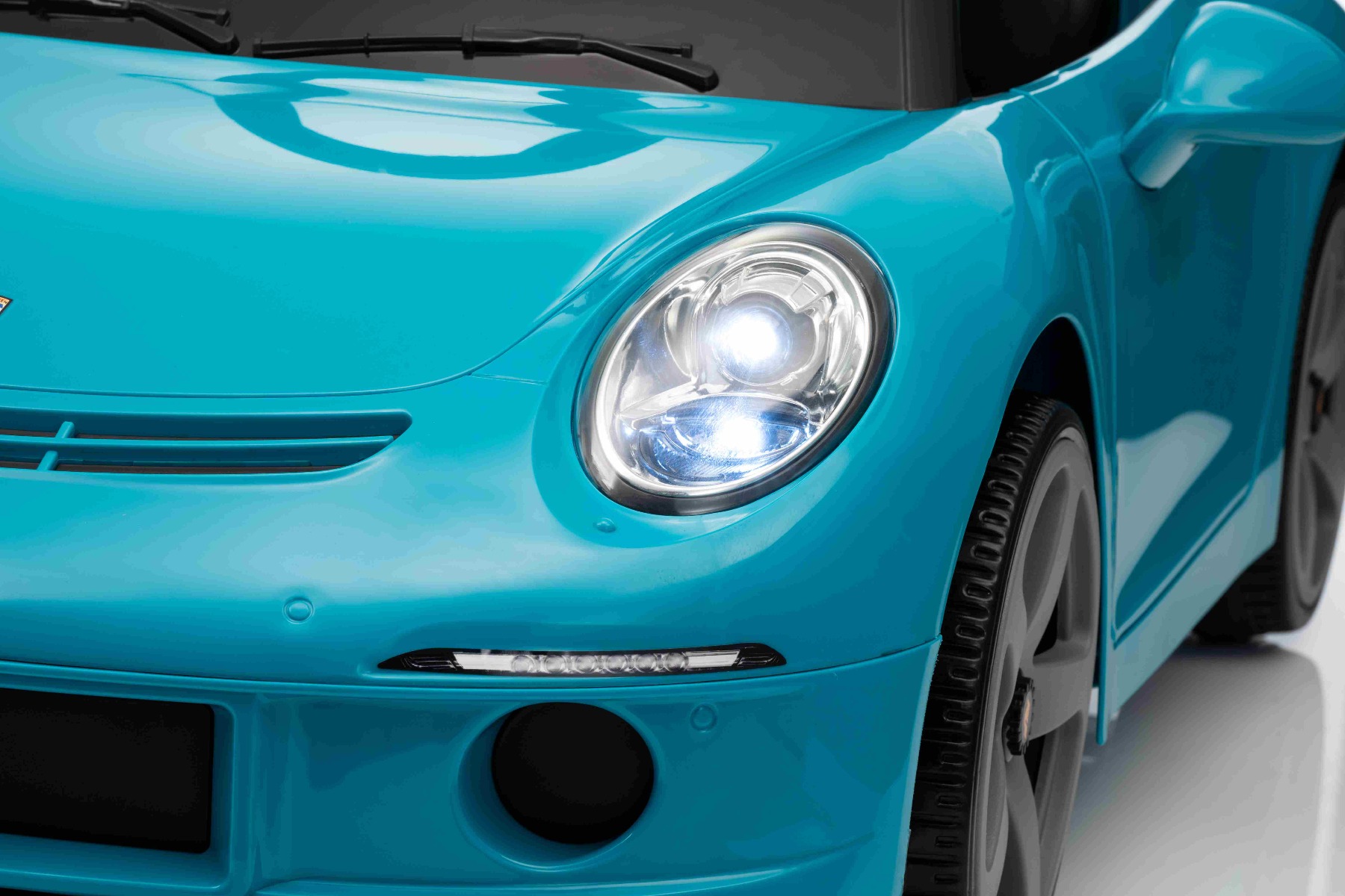 Mașină electrică copii RUF GT 12V, albastru, Uși care se deschid, Telecomandă 2.4 GHz, Lumini LED față și spate, Intrare USB/Aux, Baterie litiu, Motor 2 X 35W, Licență ORIGINALĂ - imagine 48