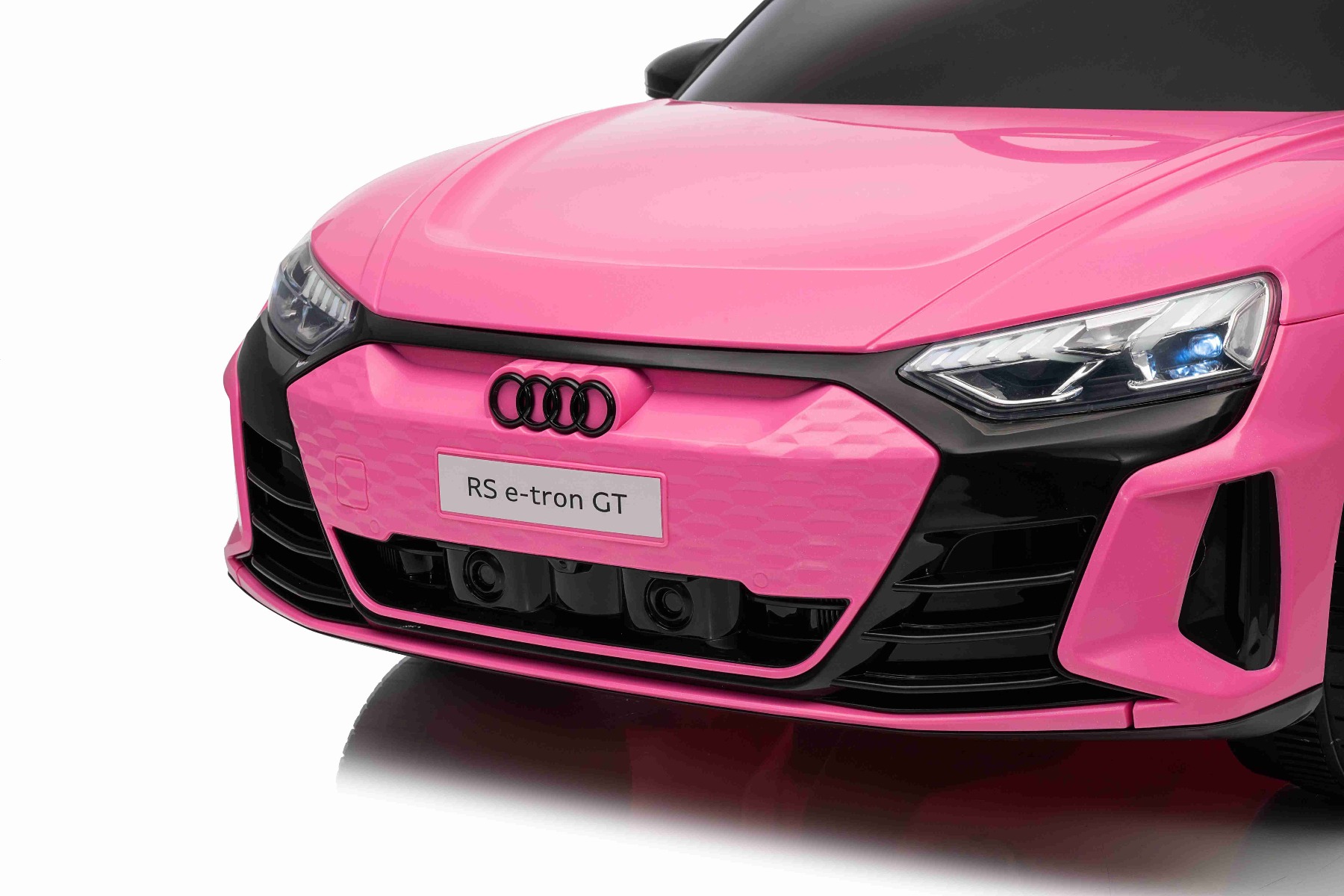 Maşinuţa electrica copii Audi RS E-tron GT 12V, roz, scaun lat, telecomandă 2.4 GHz, intrare USB / AUX, Bluetooth, suspensie, baterie litiu, lumini LED, motor 2 x 25W, licență ORIGINALĂ - imagine 10