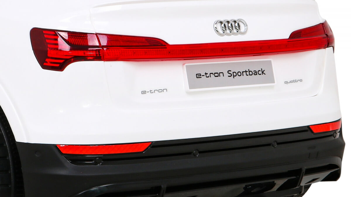 Masinuta electrica pentru copii Audi E-Tron Sportback 4x4 12V 100W (6688) Alb - imagine 6