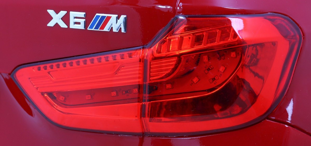 Masinuta electrica pentru copii BMW X6M (2199) Visiniu metalizat - imagine 6