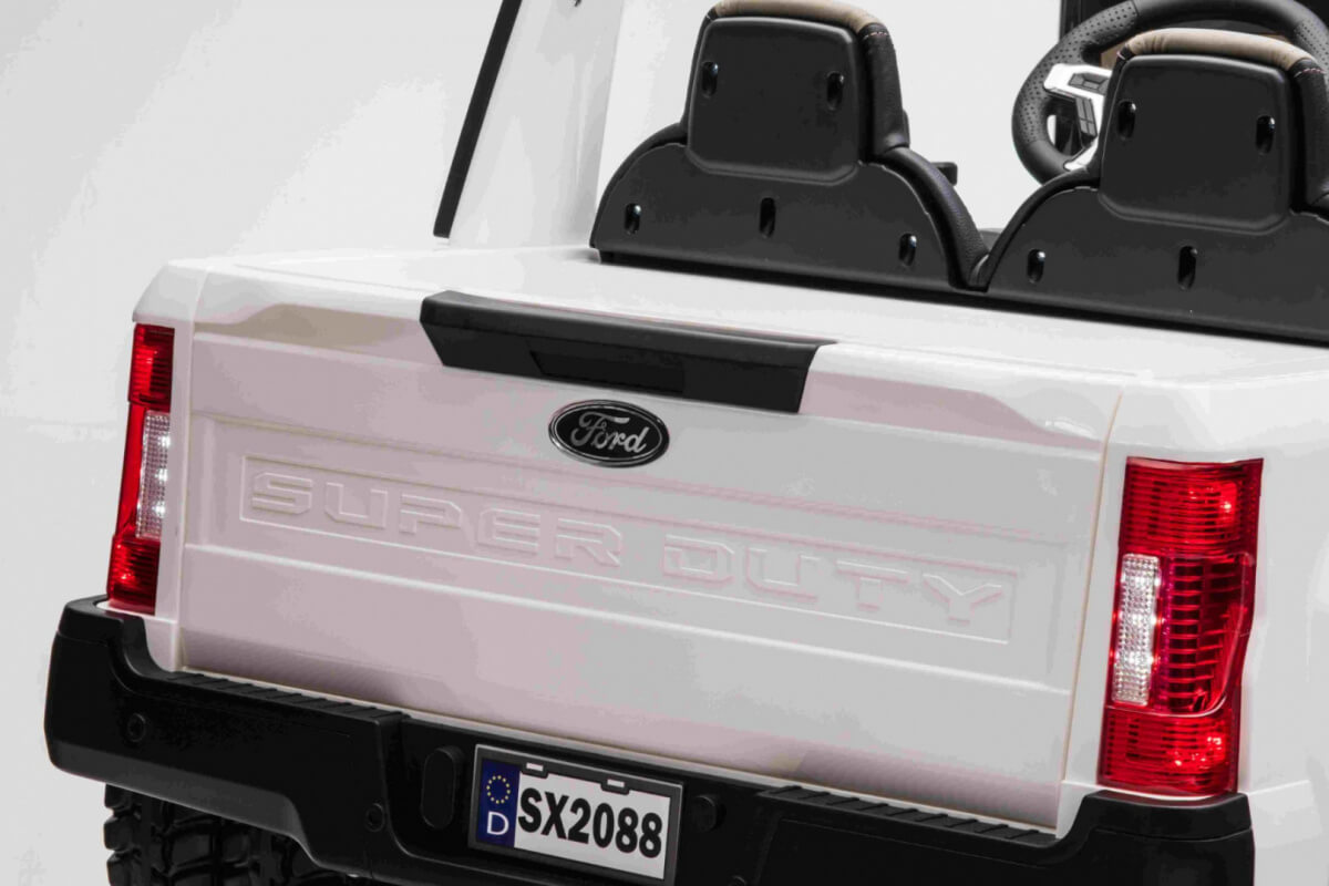 Masinuta electrica pentru copii Ford Super Duty XXL cu 2 locuri, 4x4 (2088) Alb - imagine 5