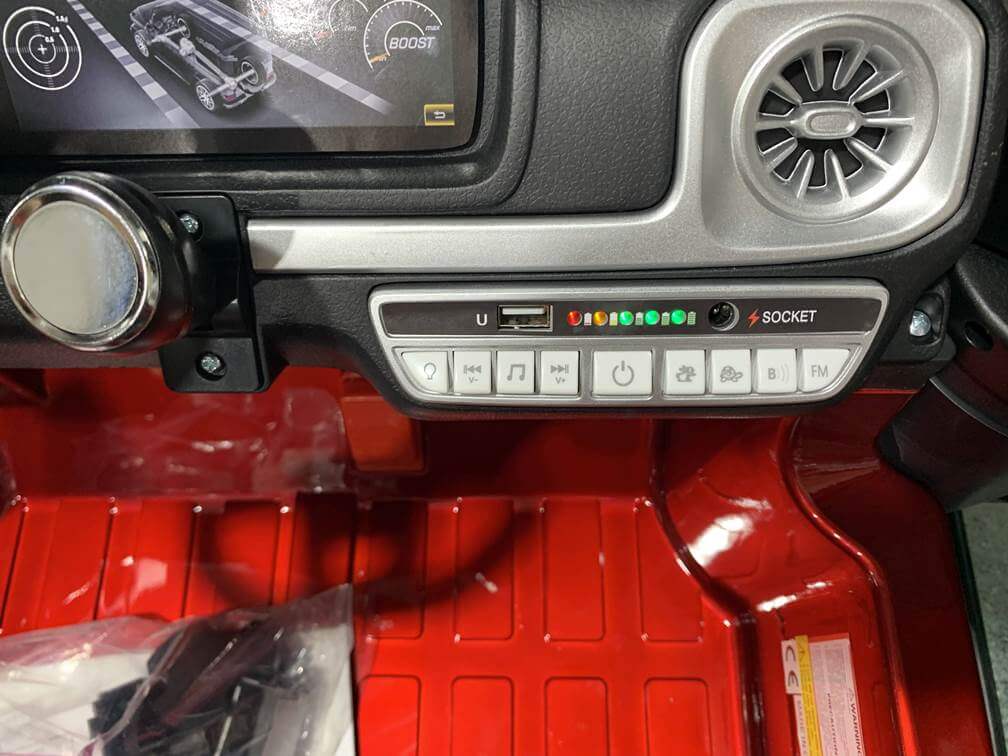 Masinuta electrica pentru copii cu 2 locuri, Mercedes AMG G63 NOU XXL 24V 200W 4x4 (s307) Visiniu metalizat - imagine 2