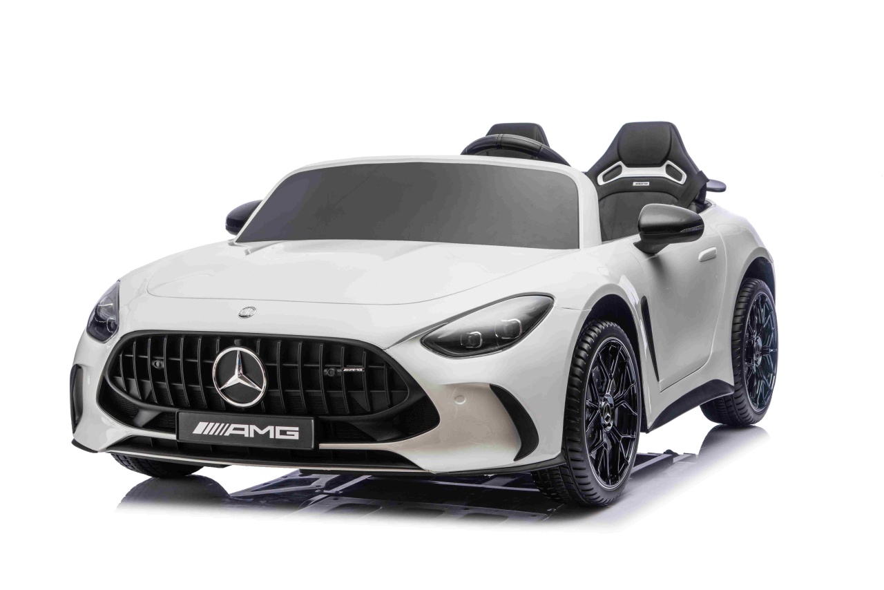 Masinuta electrica pentru copii 3-10 ani cu 2 locuri, Mercedes AMG GT63 NOU XXL 24V 800W 4x4 Alb
