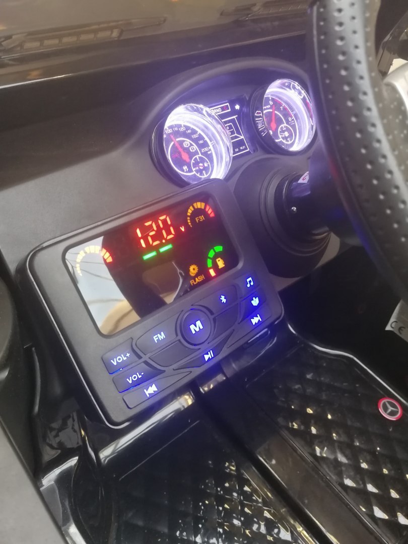 Masinuta electrica pentru copii Mercedes-Benz G63 AMG 6x6 (1888) Alb - imagine 4