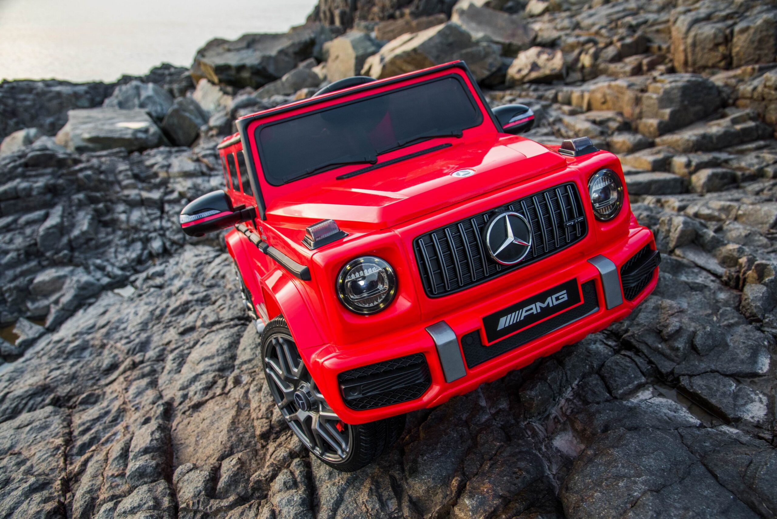 Masinuta electrica pentru copii Mercedes AMG G63 12V 60W (bbh-0002) Rosu - imagine 2
