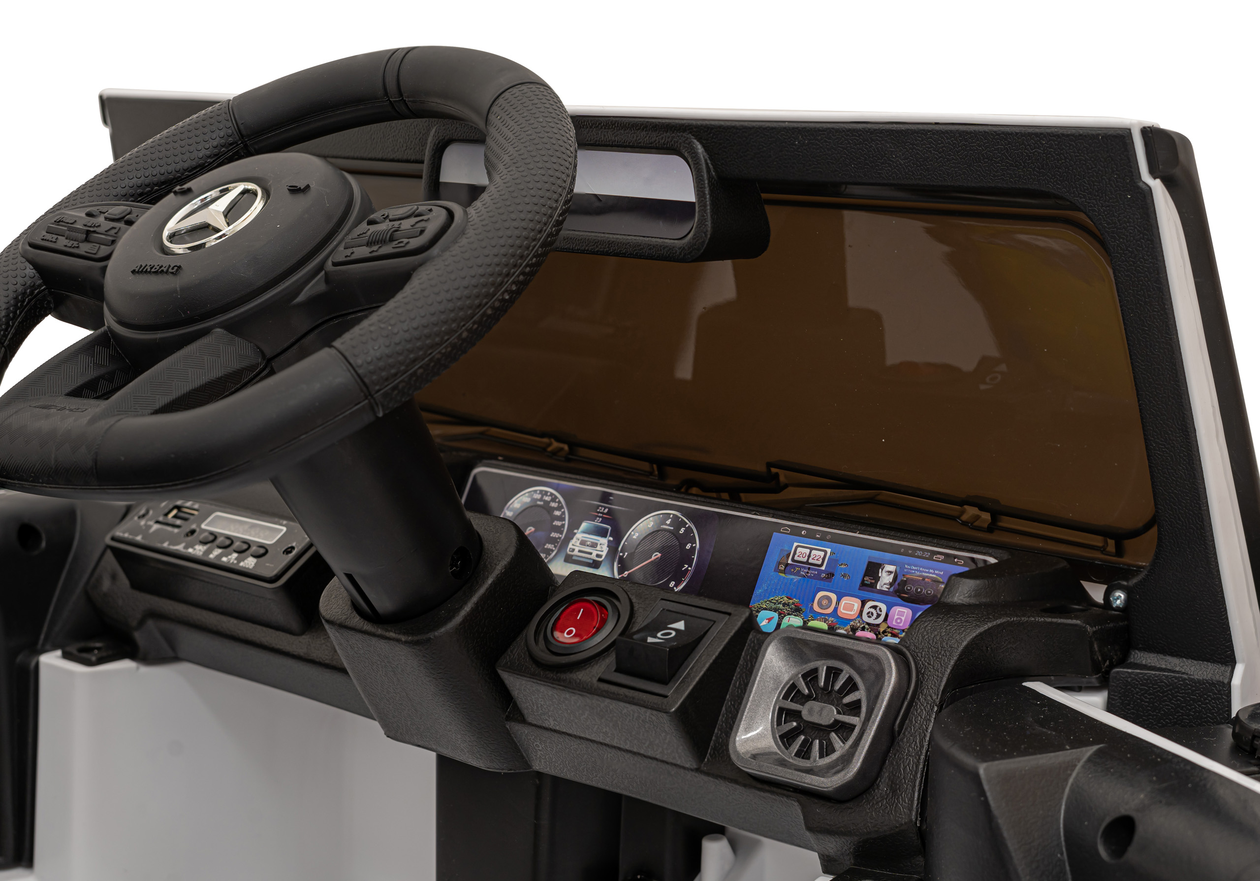 Masinuta electrica pentru copii Mercedes AMG G63 12V 70W, roti EVA, scaun piele, telecomanda parentala, Alb - imagine 4